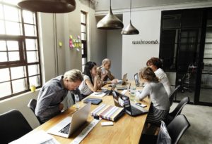 Groupe qui apprend l'anglais à Malte